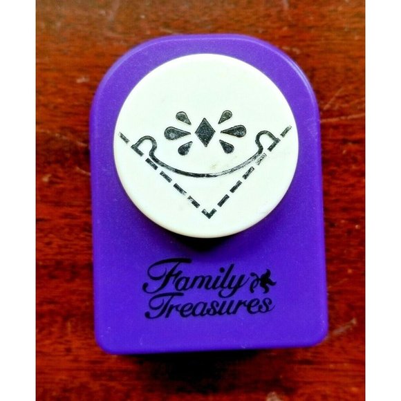 Craft Paper Punch Border Scrapbook Arts Crafts Decorative Corner Family Treasure - Picture 6 of 6